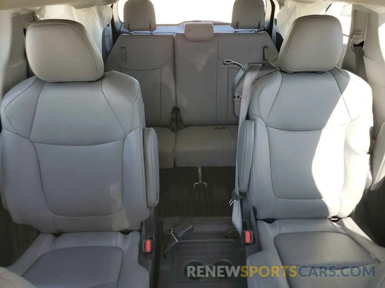 10 fotografías del automóvil dañado 5TDYRKEC0PS165030 TOYOTA All Models 2023