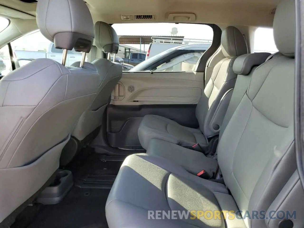 11 fotografías del automóvil dañado 5TDYRKECXPS154973 TOYOTA All Models 2023