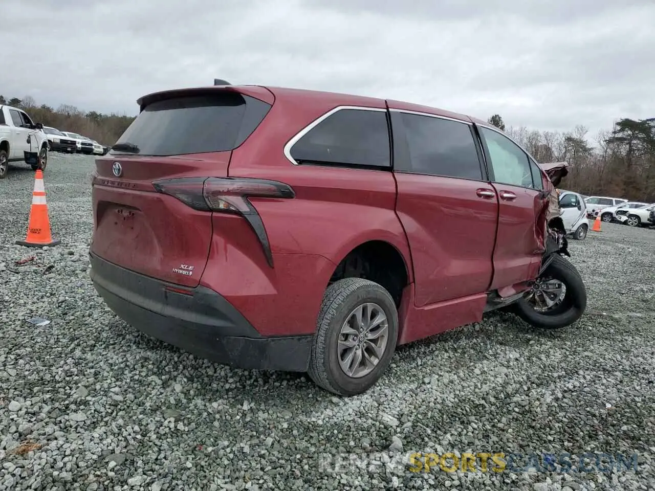 3 fotografías del automóvil dañado 5TDYRKECXPS176391 TOYOTA All Models 2023