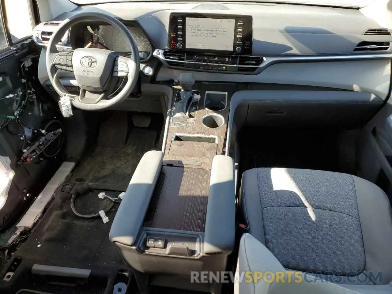 8 fotografías del automóvil dañado 5TDBSKFC4RS136089 TOYOTA All Models 2024