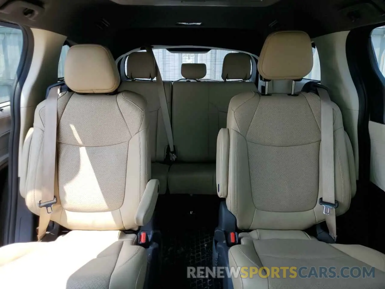 10 fotografías del automóvil dañado 5TDGSKFCXRS148320 TOYOTA All Models 2024
