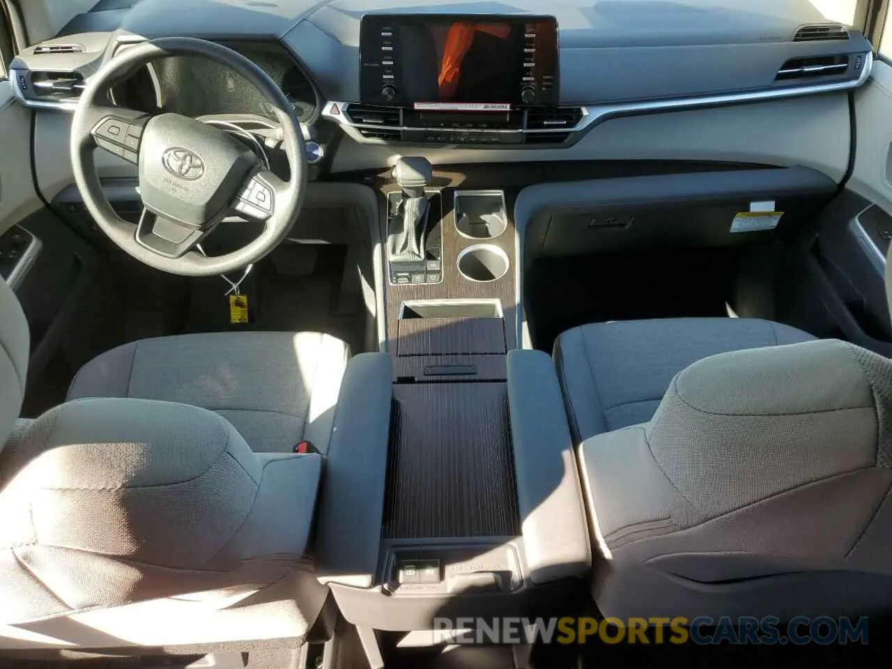 8 fotografías del automóvil dañado 5TDKRKEC3RS210941 TOYOTA All Models 2024