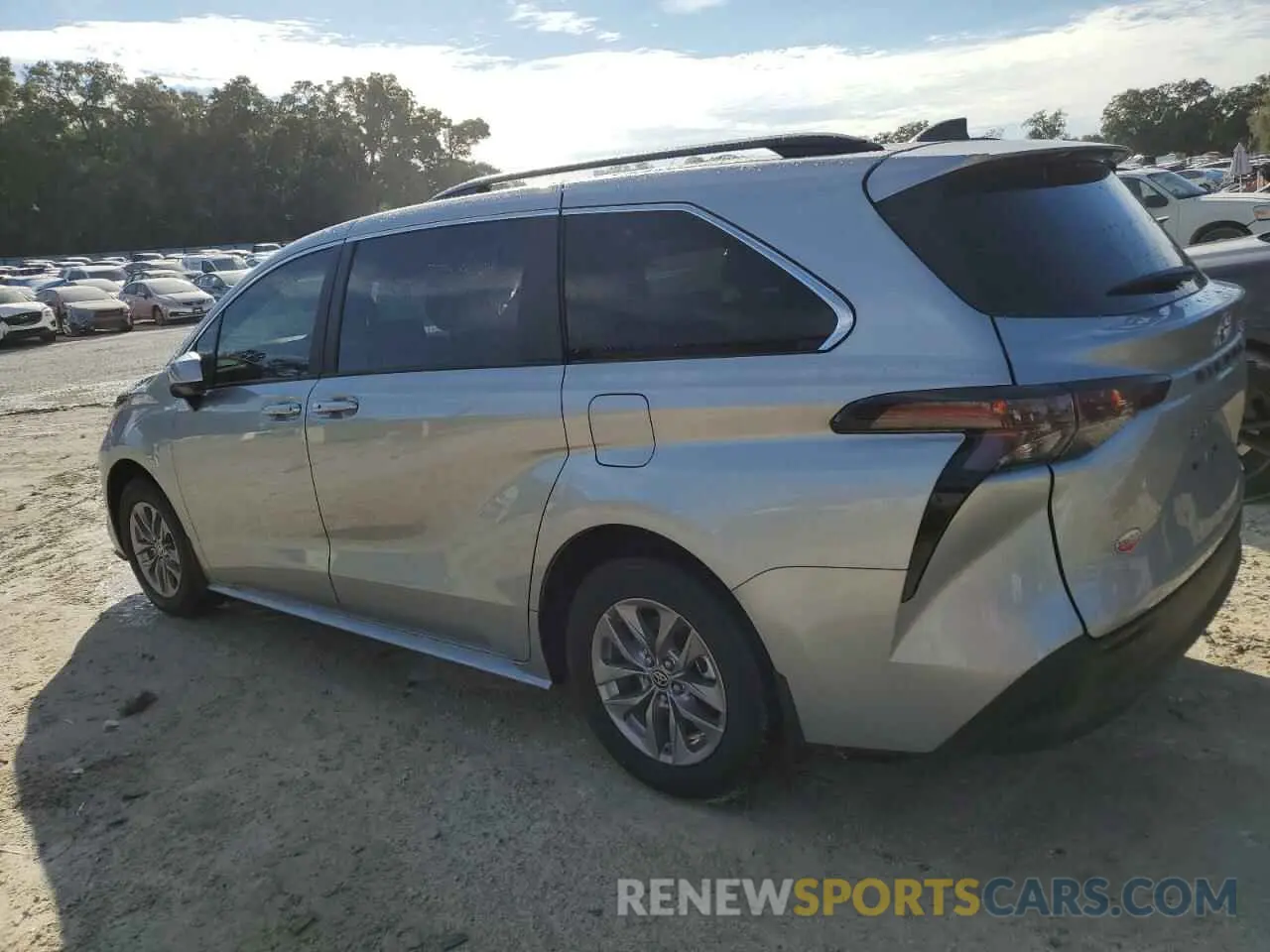 2 fotografías del automóvil dañado 5TDKRKEC3RS223978 TOYOTA All Models 2024