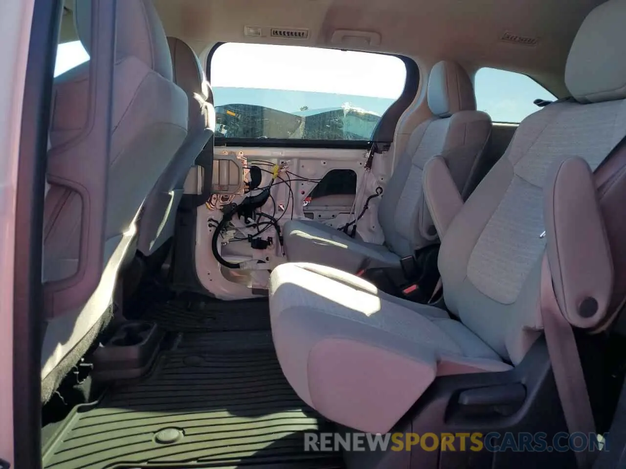 11 fotografías del automóvil dañado 5TDKRKEC4RS220376 TOYOTA All Models 2024