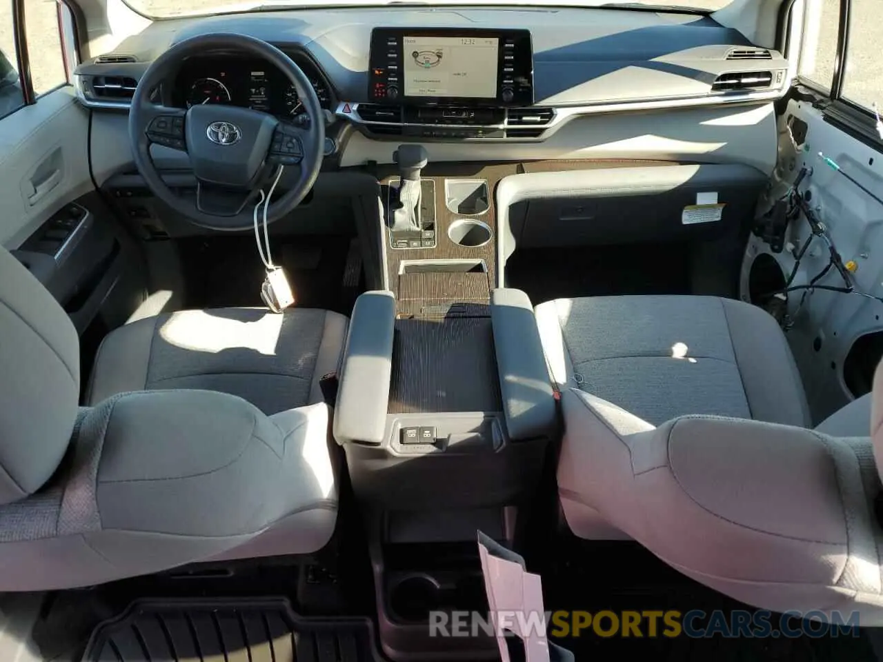 8 fotografías del automóvil dañado 5TDKRKEC4RS220376 TOYOTA All Models 2024