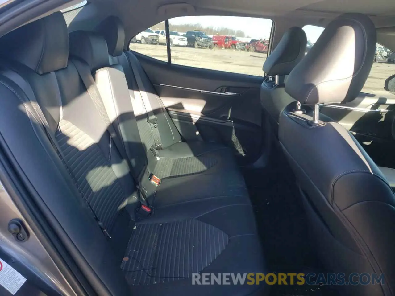 6 fotografías del automóvil dañado 4T1B11HKXKU708880 TOYOTA ALL OTHER 2019