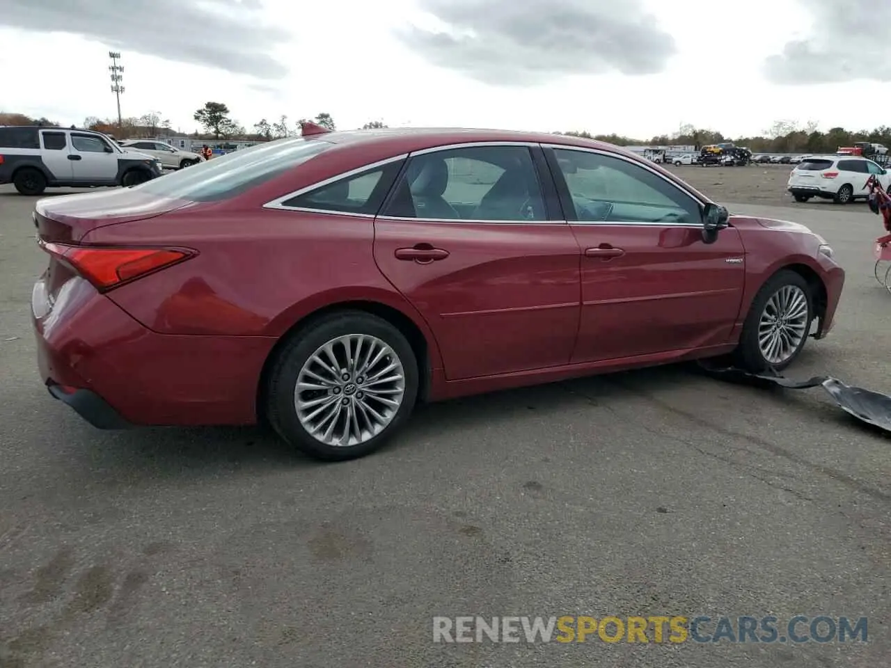 3 fotografías del automóvil dañado 4T1B21FB5KU009138 TOYOTA AVALON 2019