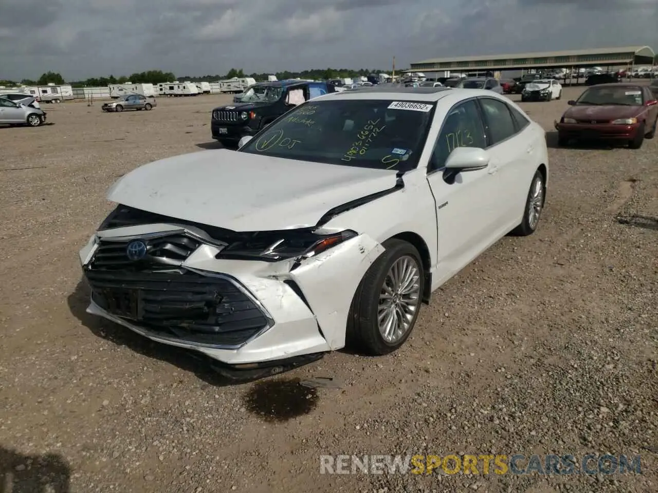 2 fotografías del automóvil dañado 4T1B21FB6KU011772 TOYOTA AVALON 2019