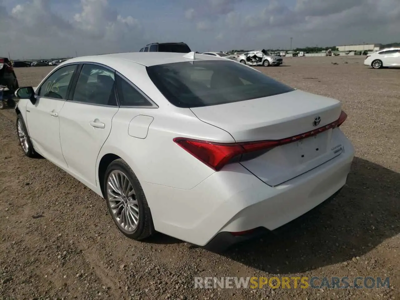 3 fotografías del automóvil dañado 4T1B21FB6KU011772 TOYOTA AVALON 2019