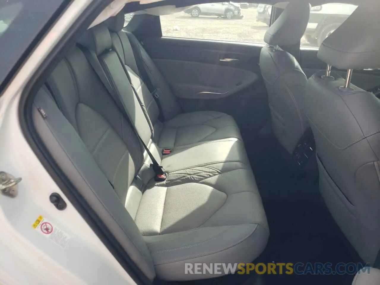 6 fotografías del automóvil dañado 4T1B21FB6KU011772 TOYOTA AVALON 2019