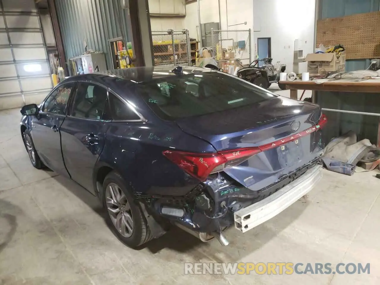 3 fotografías del automóvil dañado 4T1B21FB8KU002183 TOYOTA AVALON 2019