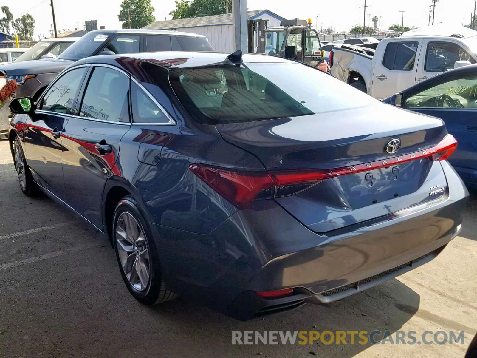 3 fotografías del automóvil dañado 4T1B21FB9KU004122 TOYOTA AVALON 2019