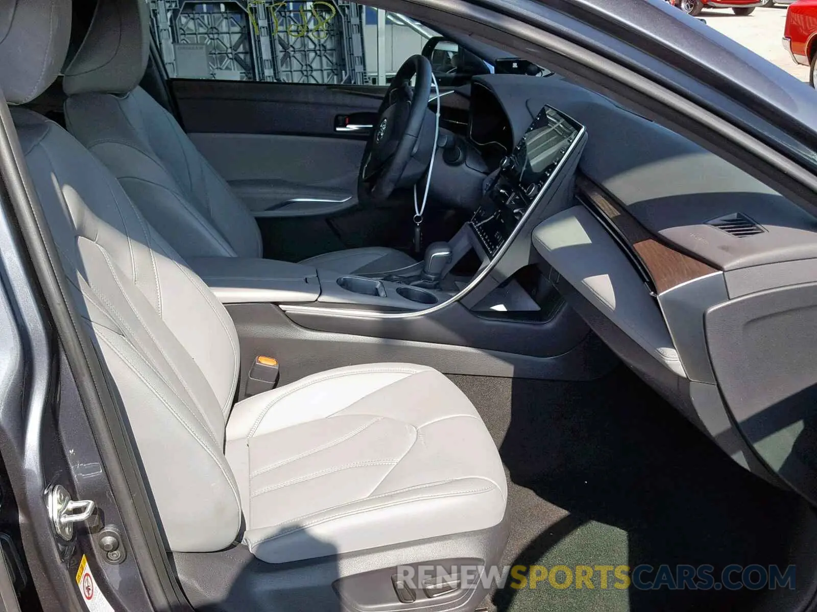 5 fotografías del automóvil dañado 4T1B21FB9KU004122 TOYOTA AVALON 2019
