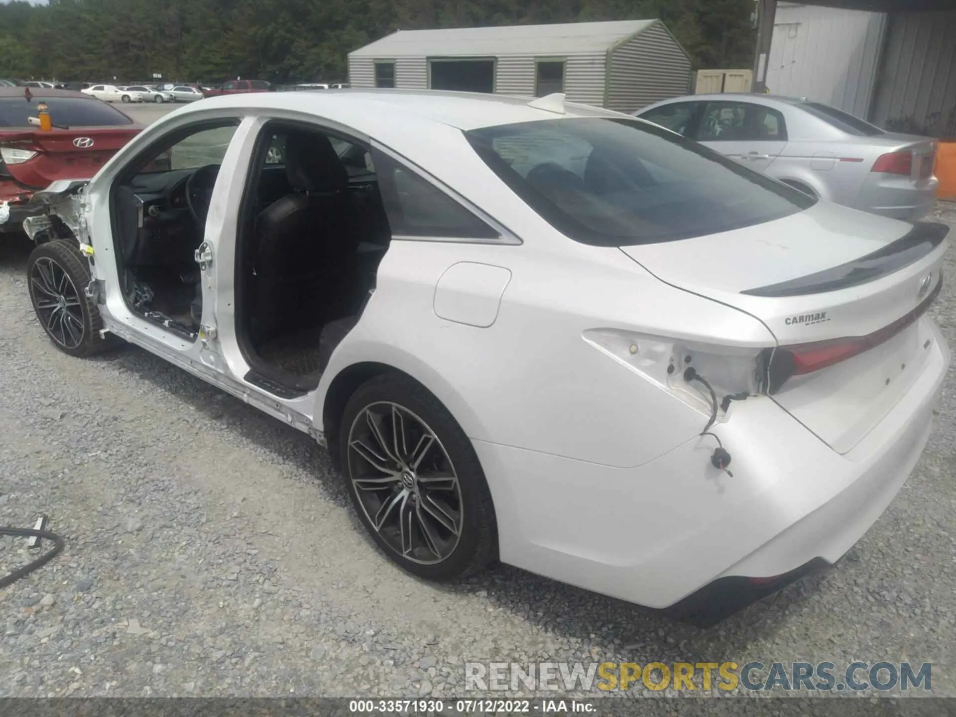 3 fotografías del automóvil dañado 4T1BZ1FB0KU019507 TOYOTA AVALON 2019