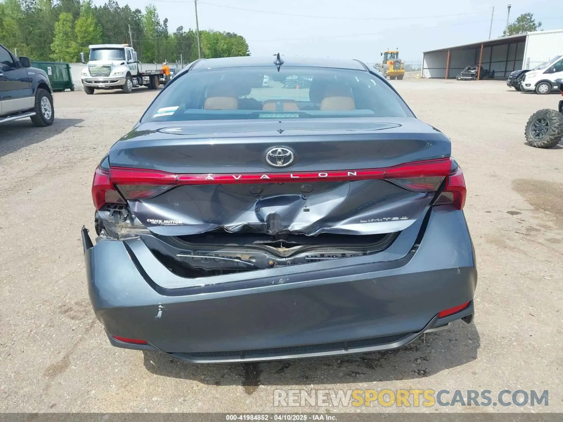 16 fotografías del automóvil dañado 4T1BZ1FB0KU030278 TOYOTA AVALON 2019