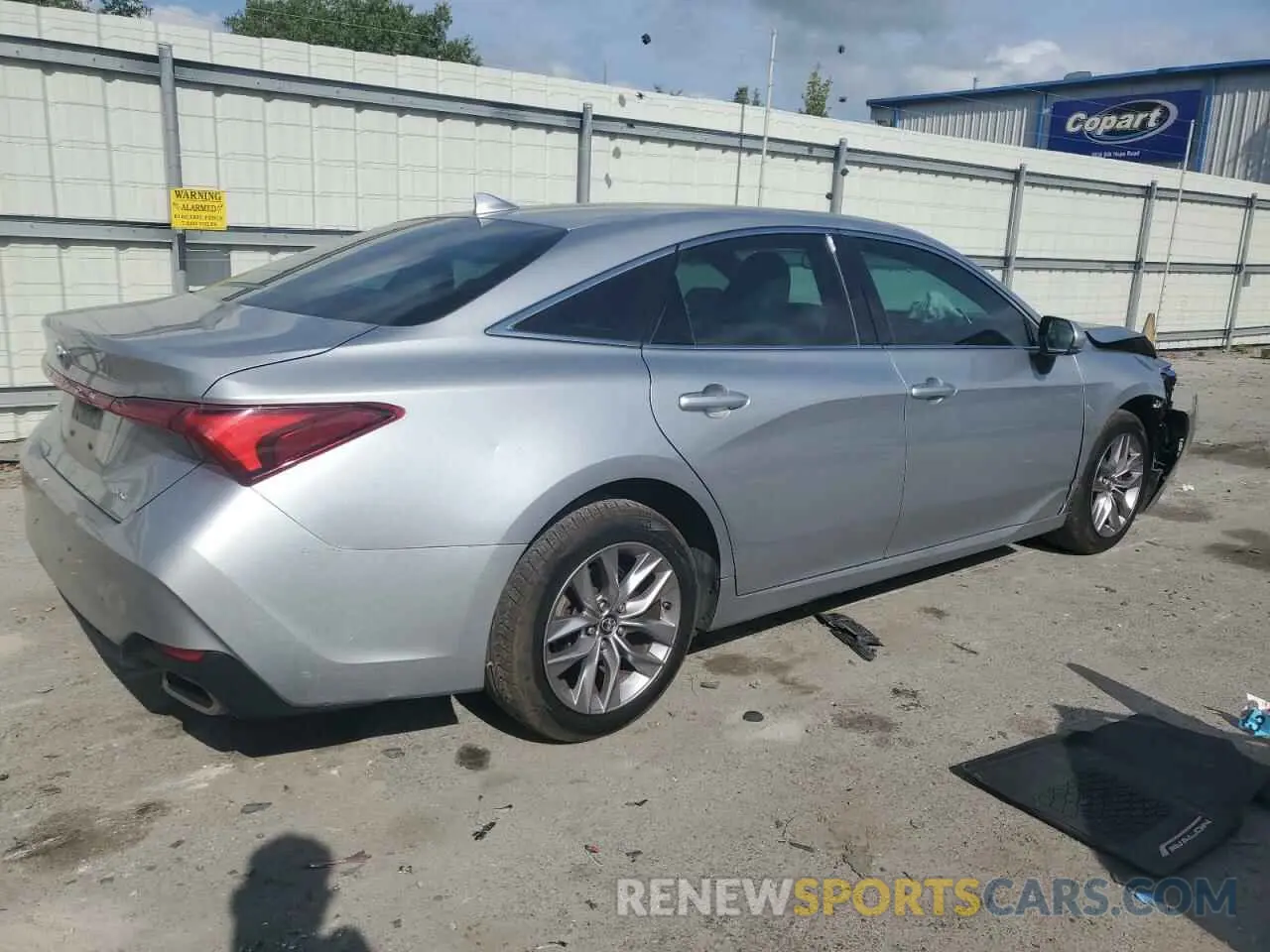 3 fotografías del automóvil dañado 4T1BZ1FB0KU031186 TOYOTA AVALON 2019