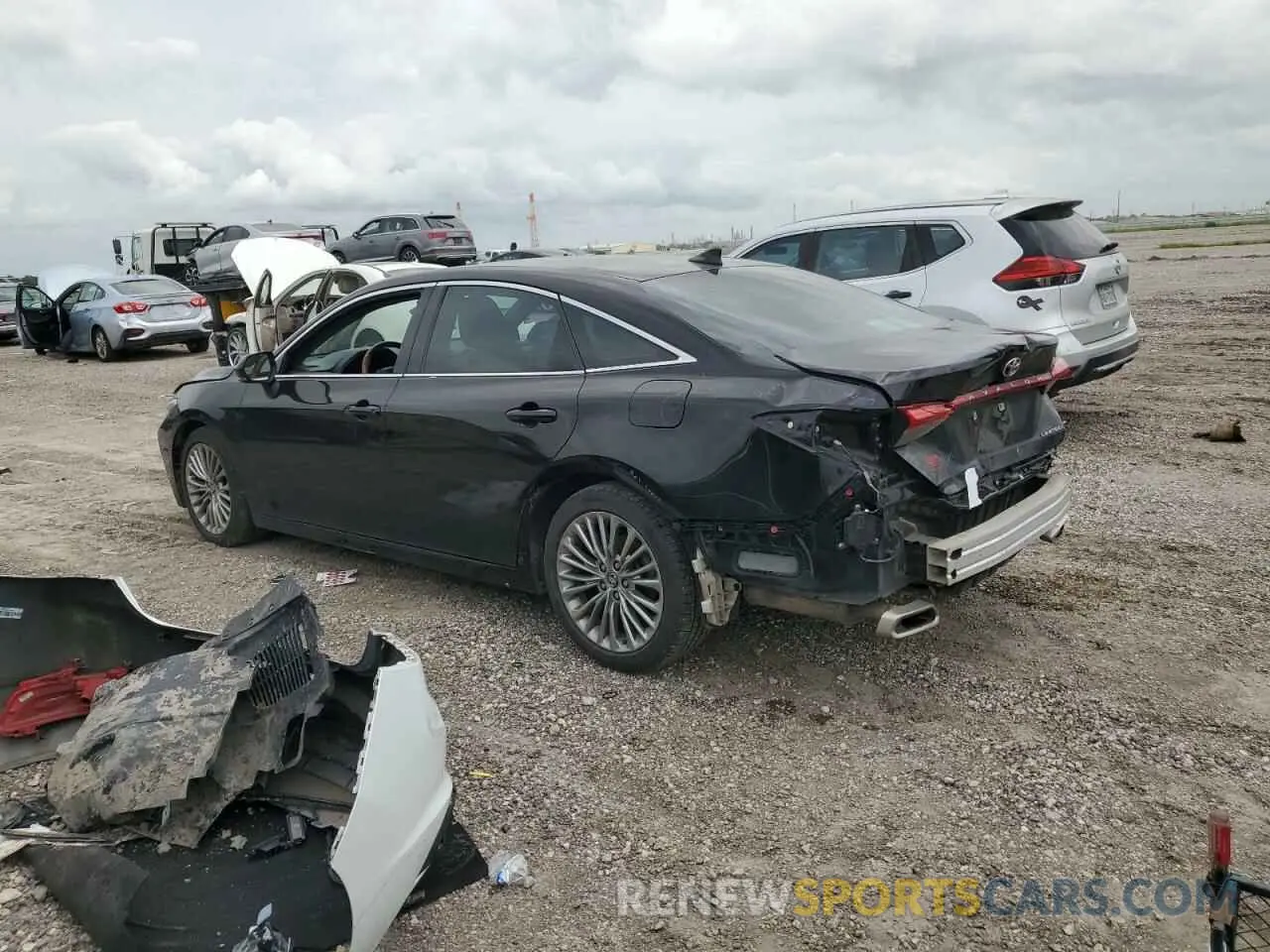 2 fotografías del automóvil dañado 4T1BZ1FB1KU003493 TOYOTA AVALON 2019