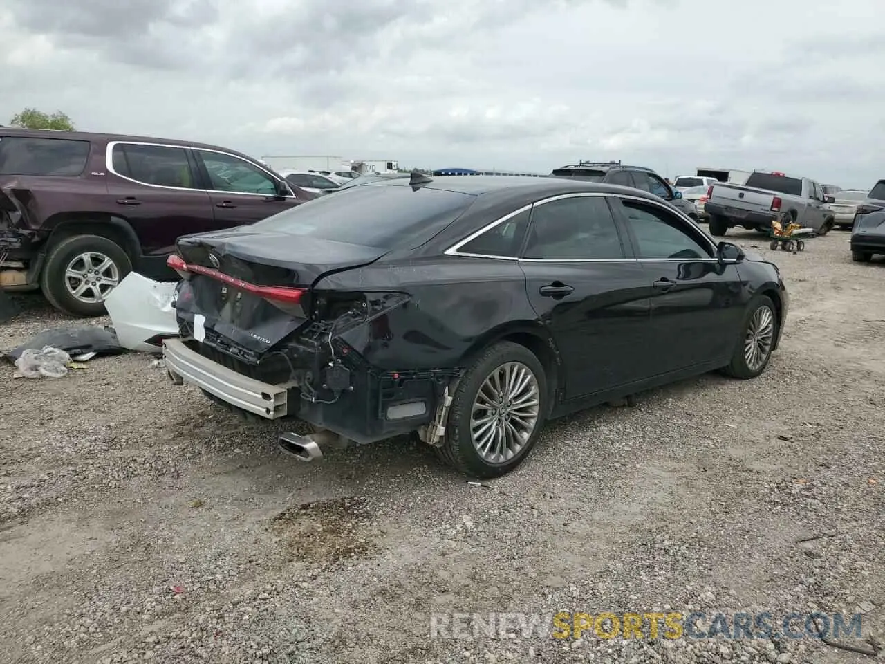 3 fotografías del automóvil dañado 4T1BZ1FB1KU003493 TOYOTA AVALON 2019