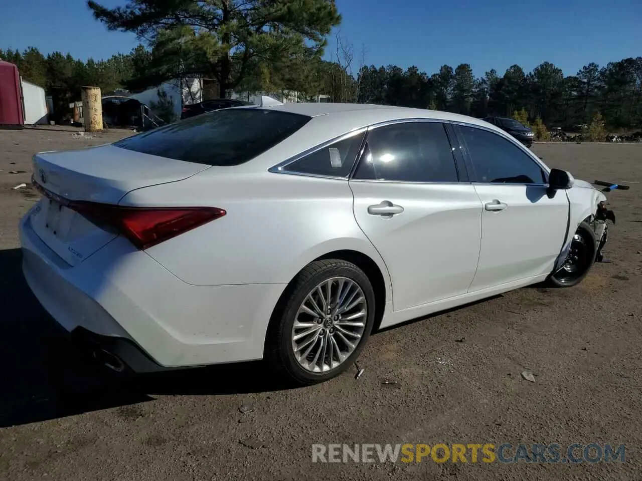 3 fotografías del automóvil dañado 4T1BZ1FB1KU007429 TOYOTA AVALON 2019