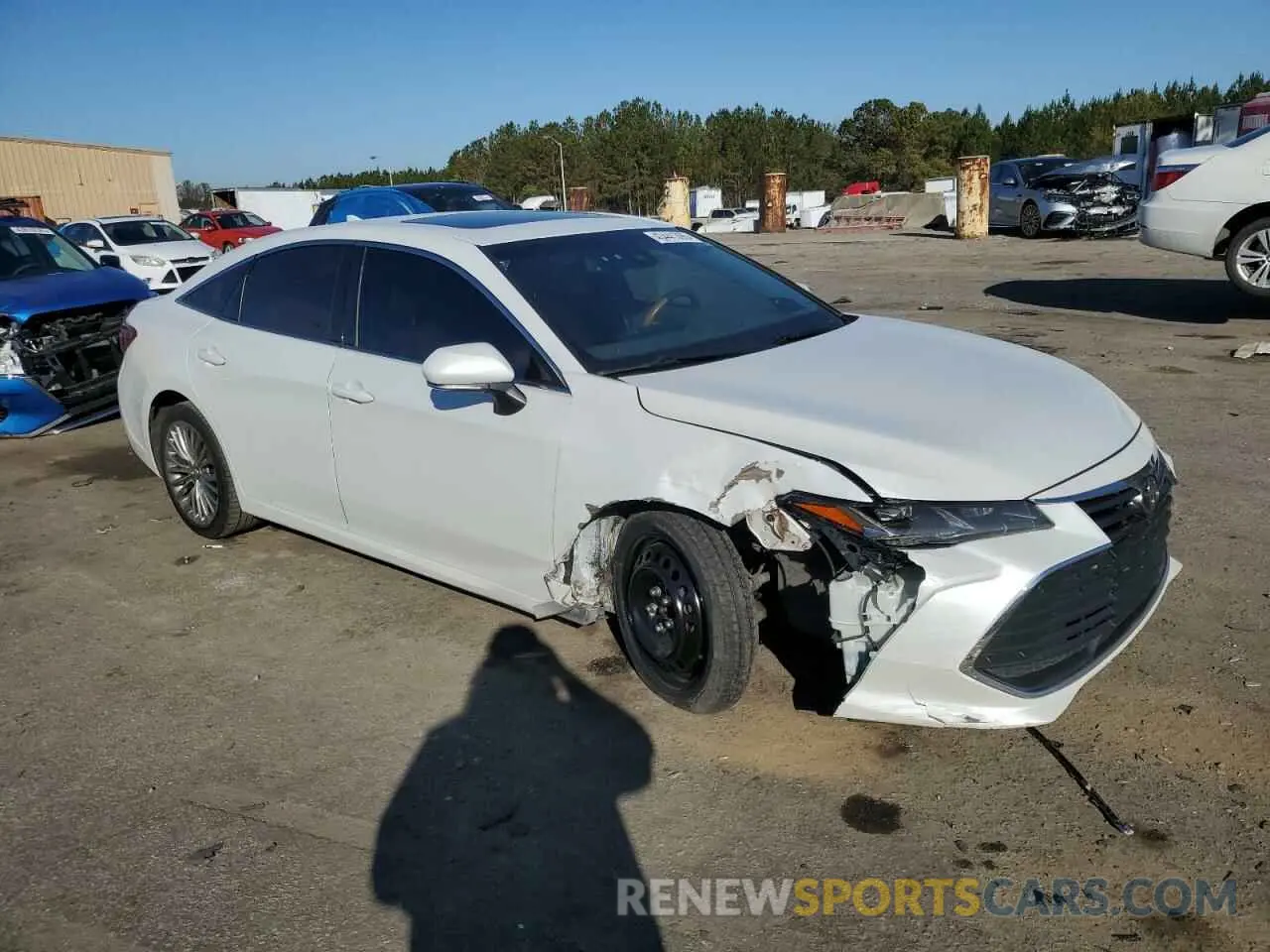 4 fotografías del automóvil dañado 4T1BZ1FB1KU007429 TOYOTA AVALON 2019