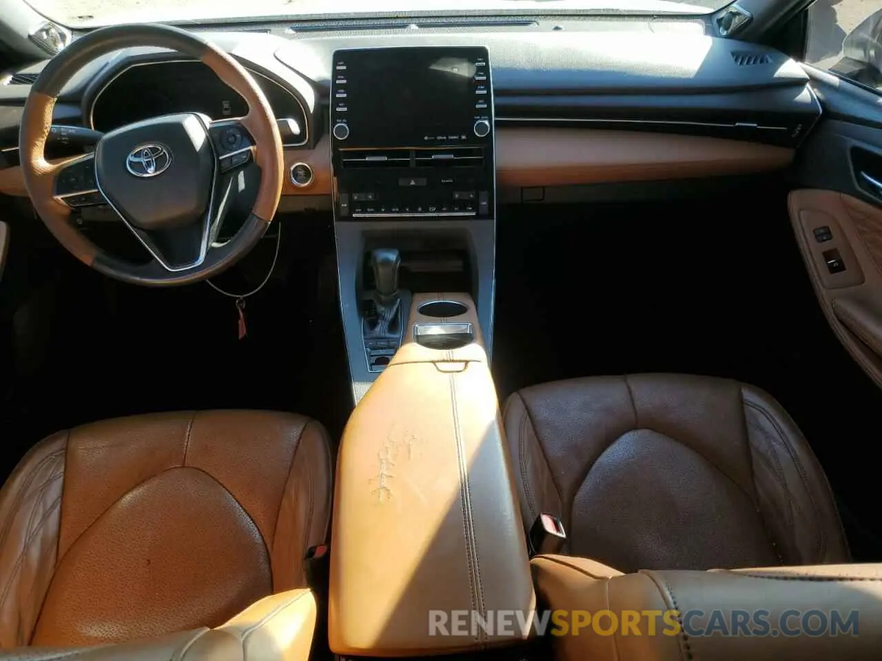 8 fotografías del automóvil dañado 4T1BZ1FB1KU007429 TOYOTA AVALON 2019