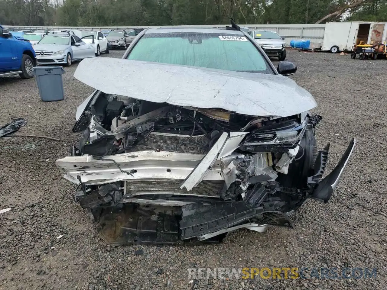 5 fotografías del automóvil dañado 4T1BZ1FB1KU010878 TOYOTA AVALON 2019