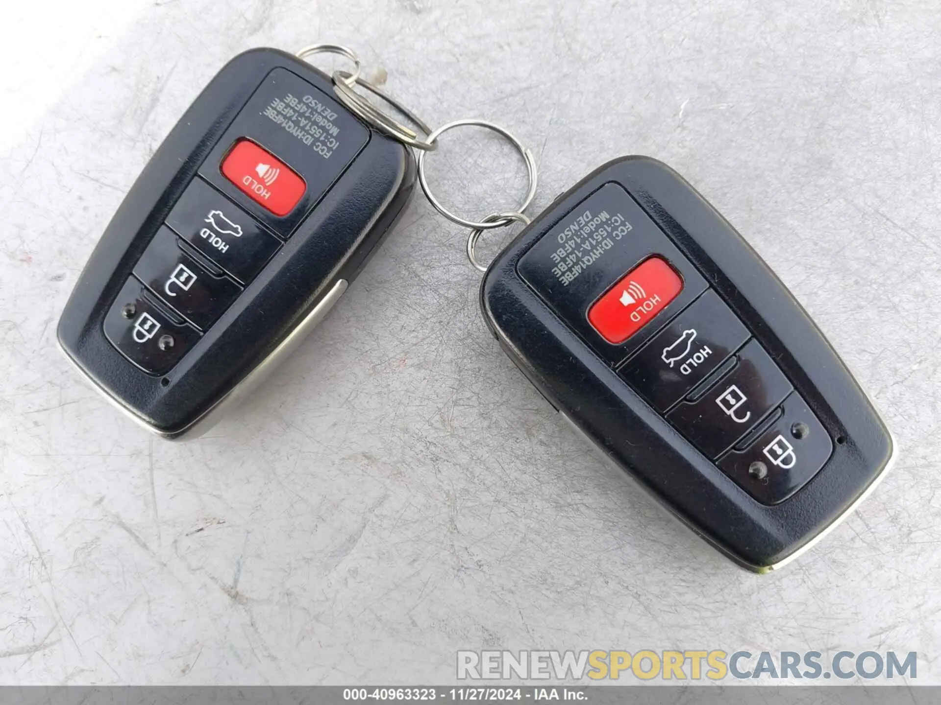 11 fotografías del automóvil dañado 4T1BZ1FB1KU020956 TOYOTA AVALON 2019