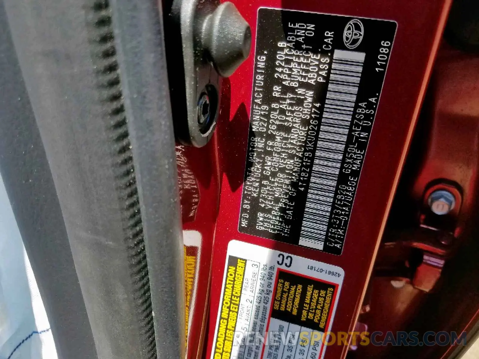 10 fotografías del automóvil dañado 4T1BZ1FB1KU026174 TOYOTA AVALON 2019