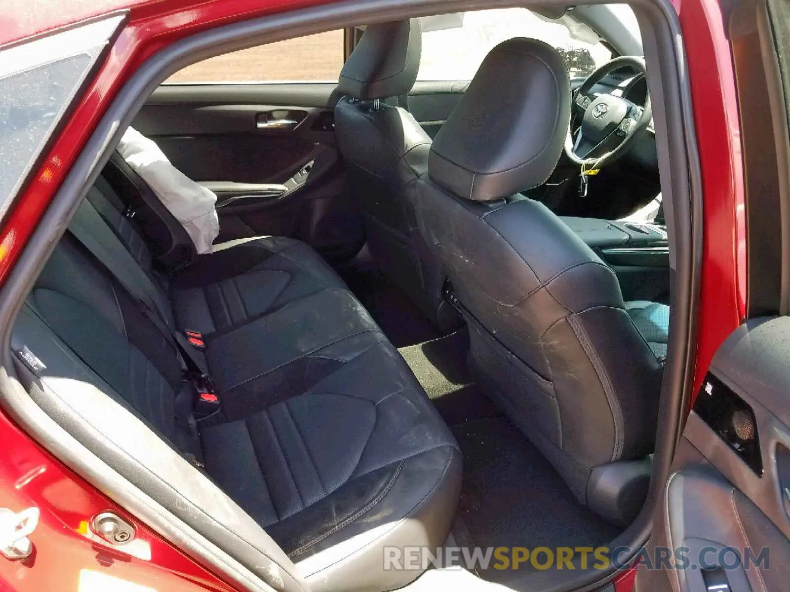 6 fotografías del automóvil dañado 4T1BZ1FB1KU026174 TOYOTA AVALON 2019