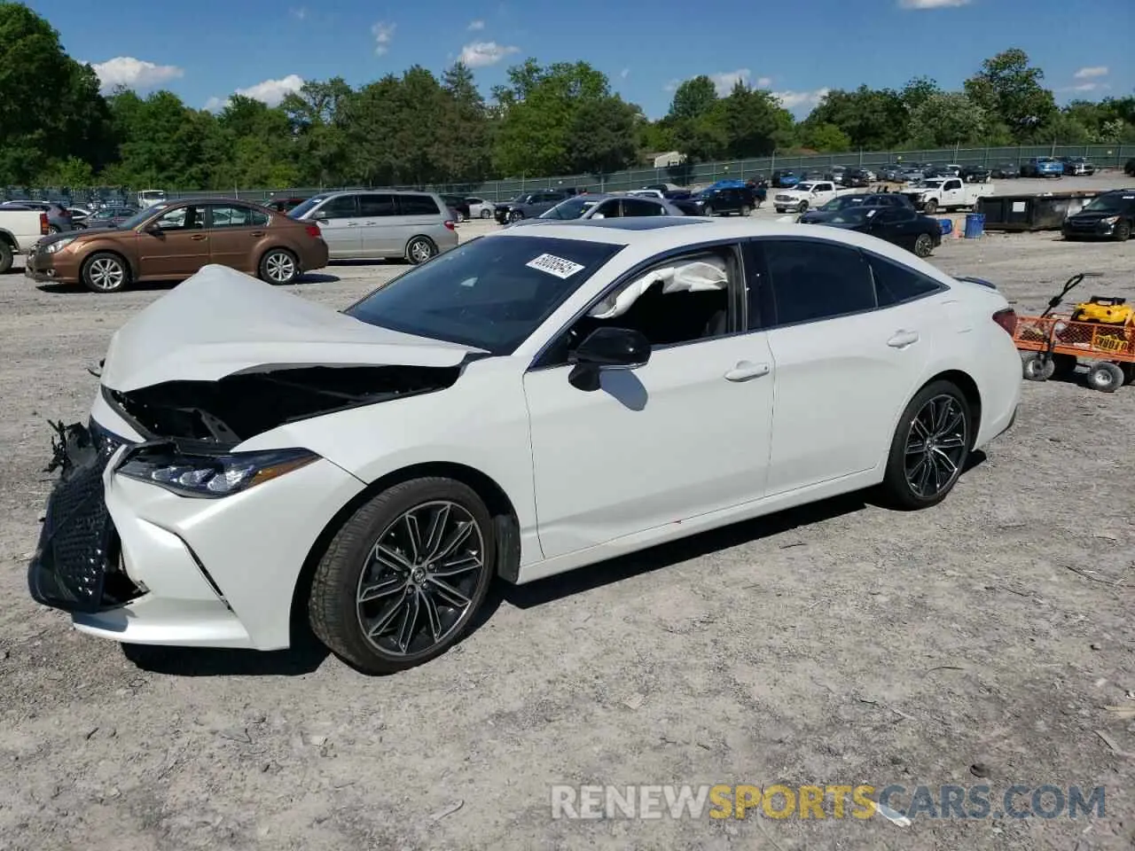 1 fotografías del automóvil dañado 4T1BZ1FB1KU028085 TOYOTA AVALON 2019