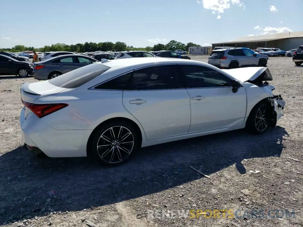 3 fotografías del automóvil dañado 4T1BZ1FB1KU028085 TOYOTA AVALON 2019