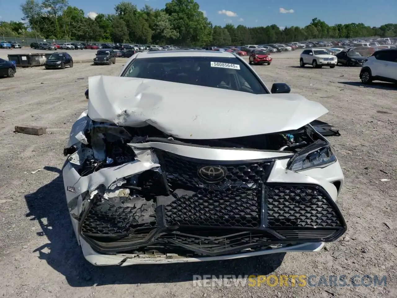 5 fotografías del automóvil dañado 4T1BZ1FB1KU028085 TOYOTA AVALON 2019