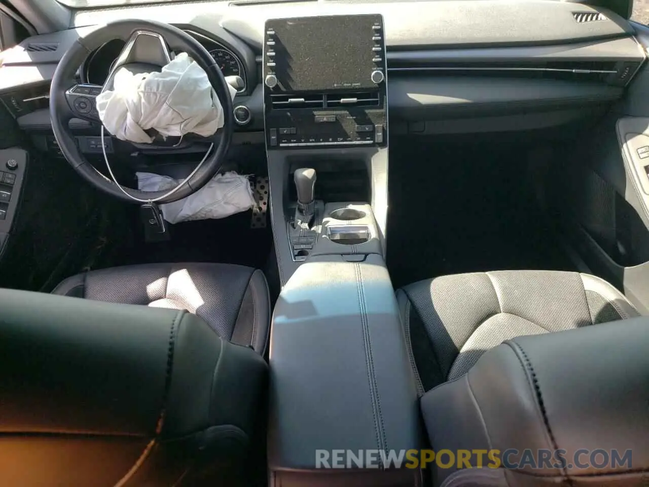 8 fotografías del automóvil dañado 4T1BZ1FB1KU028085 TOYOTA AVALON 2019