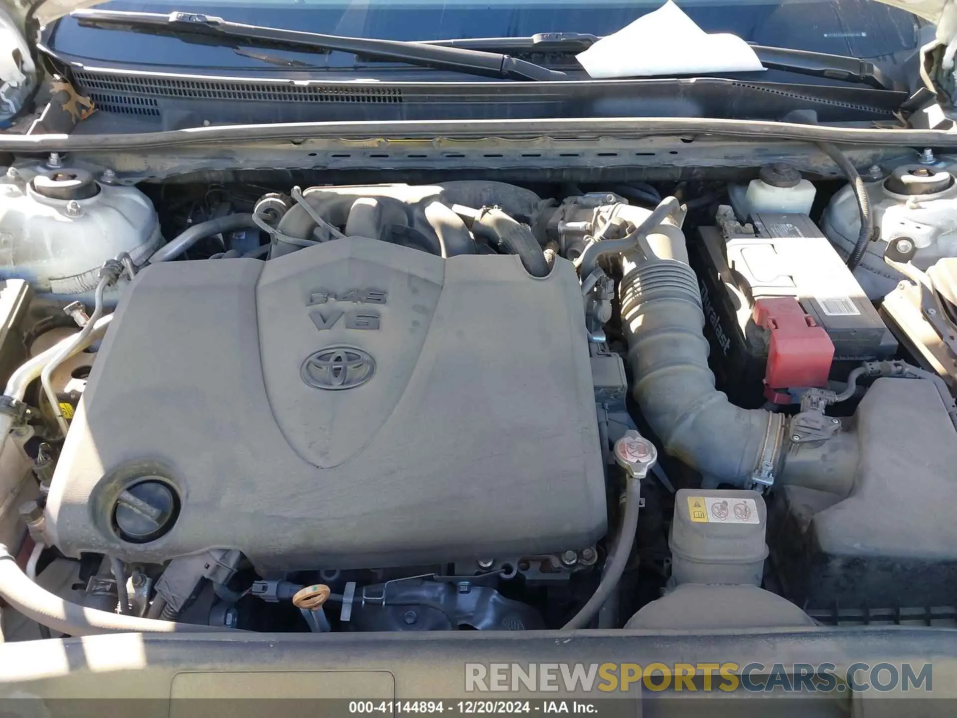 10 fotografías del automóvil dañado 4T1BZ1FB2KU008198 TOYOTA AVALON 2019