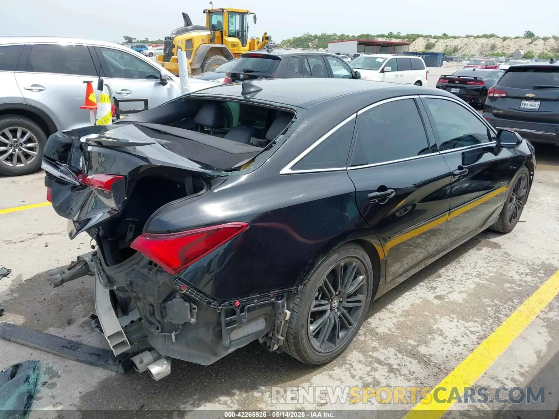 4 fotografías del automóvil dañado 4T1BZ1FB2KU012283 TOYOTA AVALON 2019