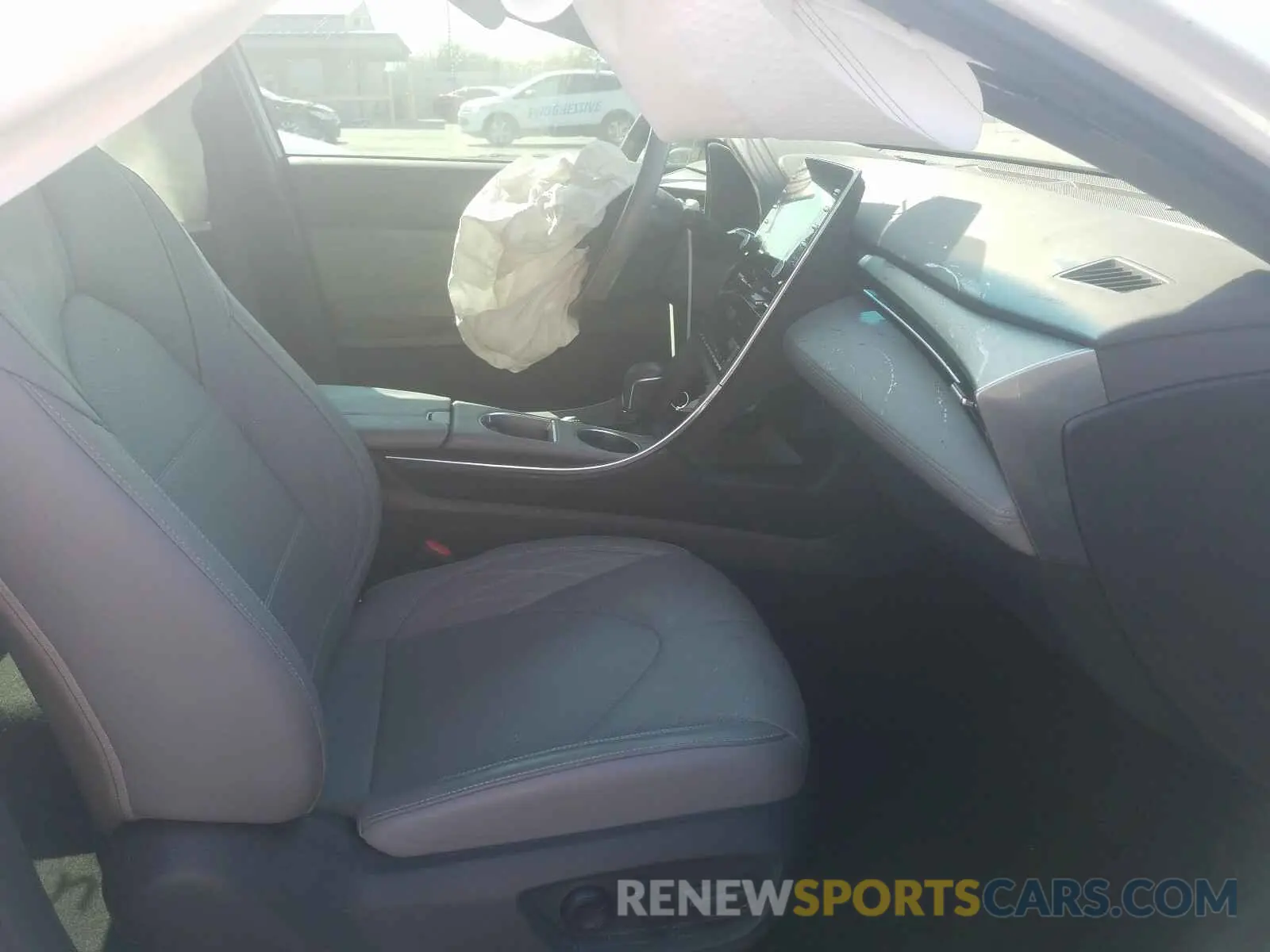 5 fotografías del automóvil dañado 4T1BZ1FB2KU013739 TOYOTA AVALON 2019