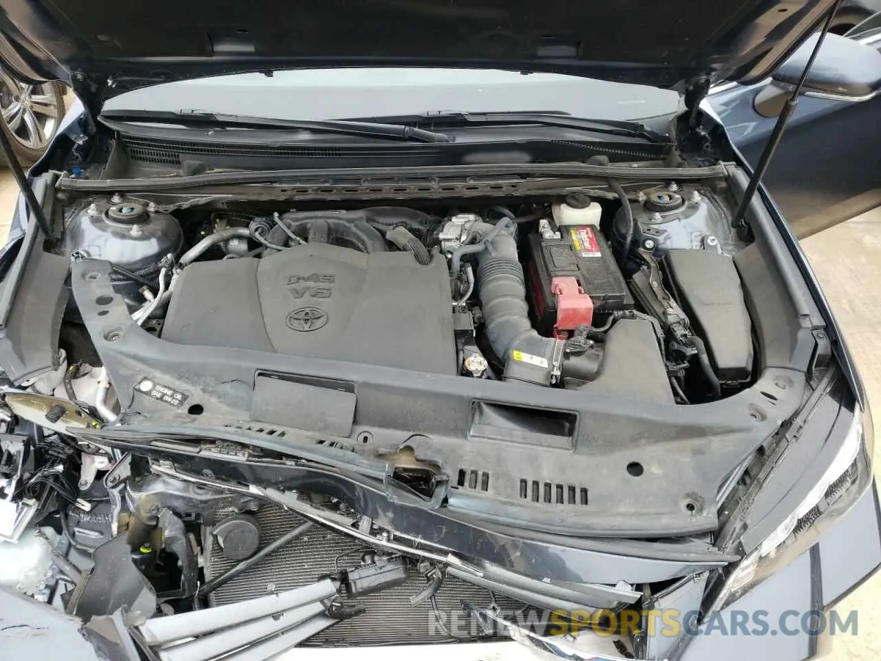 11 fotografías del automóvil dañado 4T1BZ1FB5KU006056 TOYOTA AVALON 2019