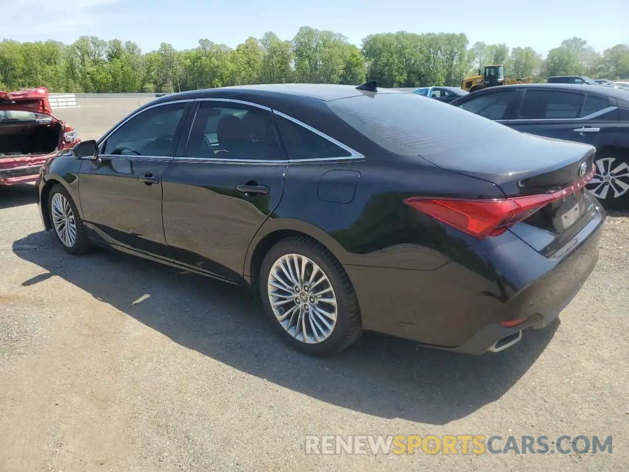 2 fotografías del automóvil dañado 4T1BZ1FB5KU032561 TOYOTA AVALON 2019