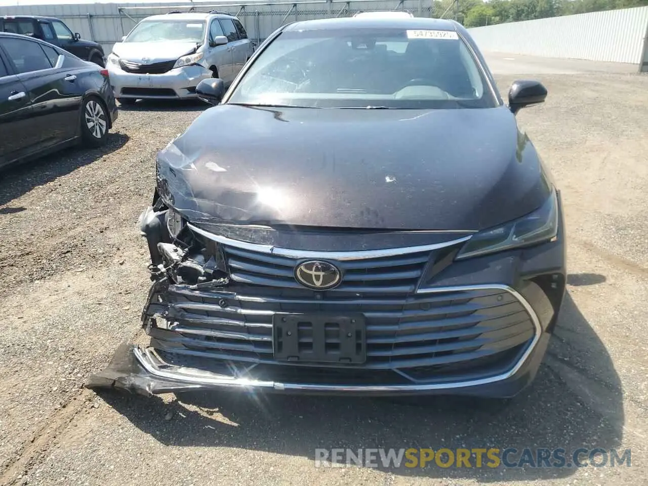 5 fotografías del automóvil dañado 4T1BZ1FB5KU032561 TOYOTA AVALON 2019