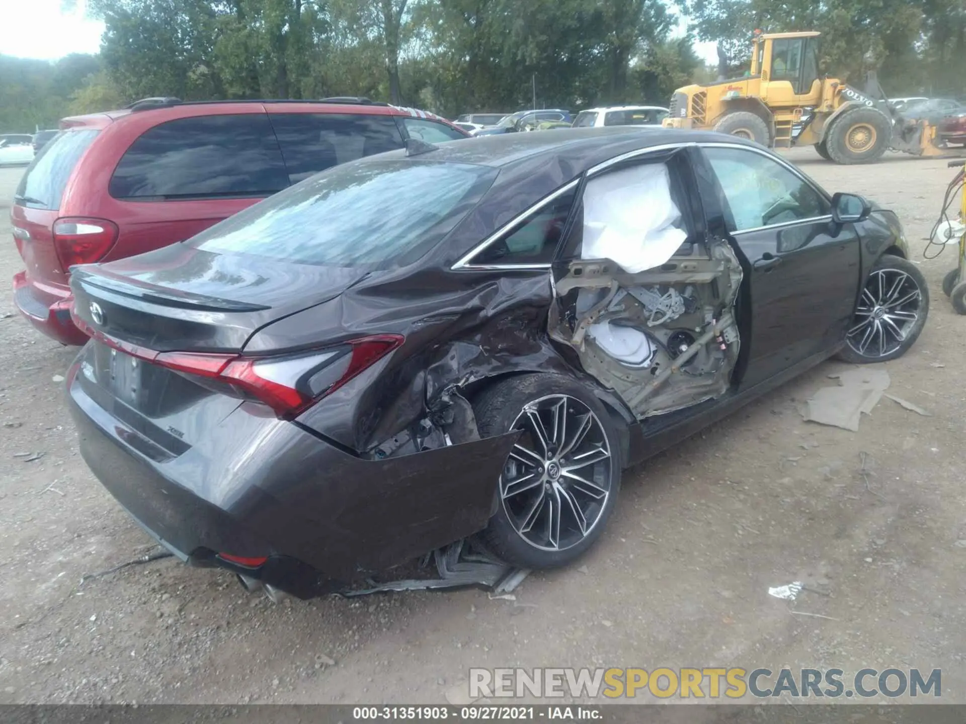 6 fotografías del automóvil dañado 4T1BZ1FB6KU037848 TOYOTA AVALON 2019