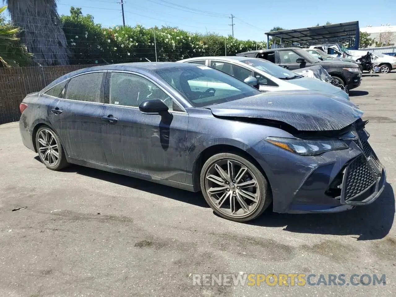 4 fotografías del automóvil dañado 4T1BZ1FB7KU024591 TOYOTA AVALON 2019