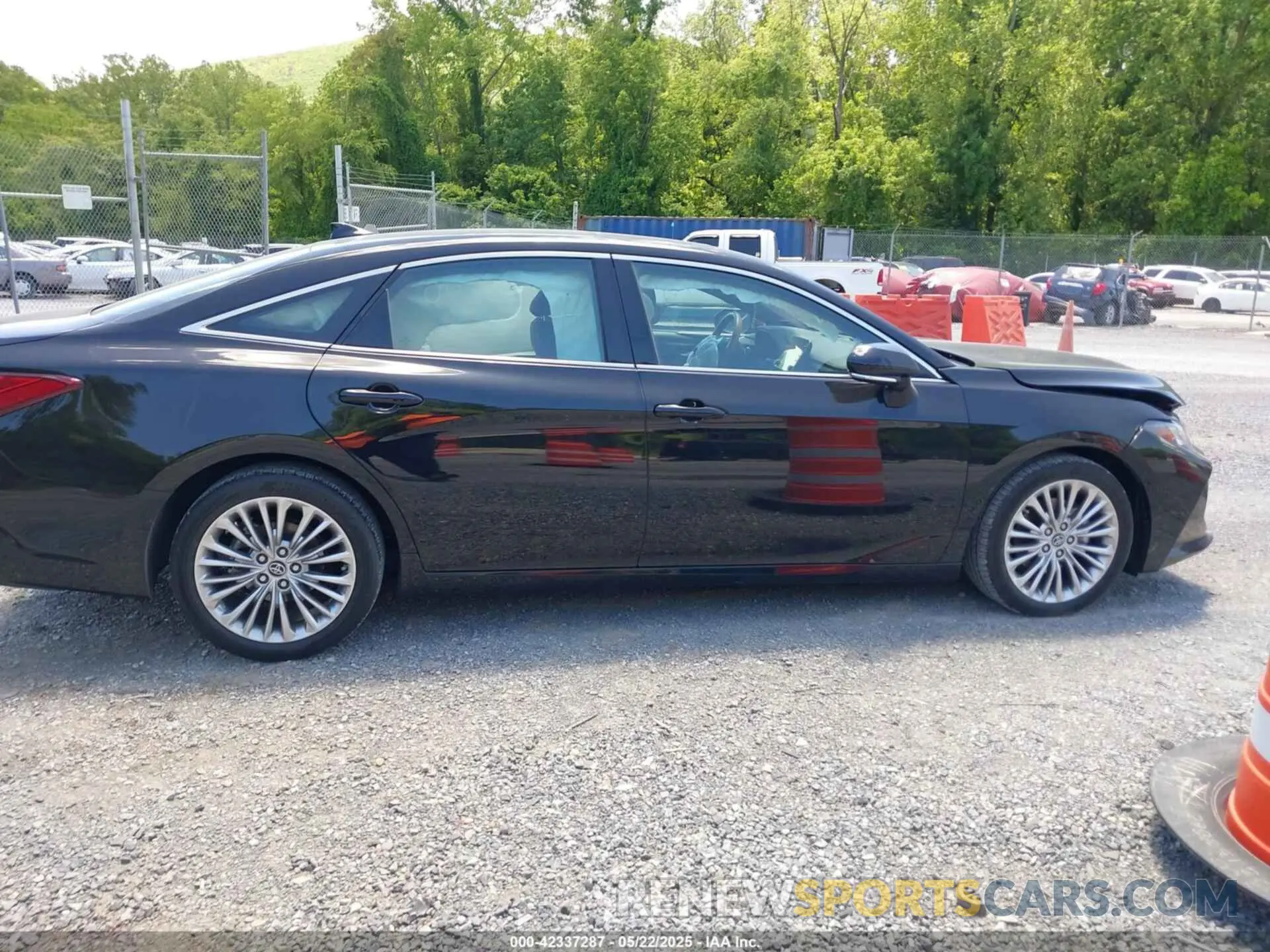 13 fotografías del automóvil dañado 4T1BZ1FB7KU028110 TOYOTA AVALON 2019
