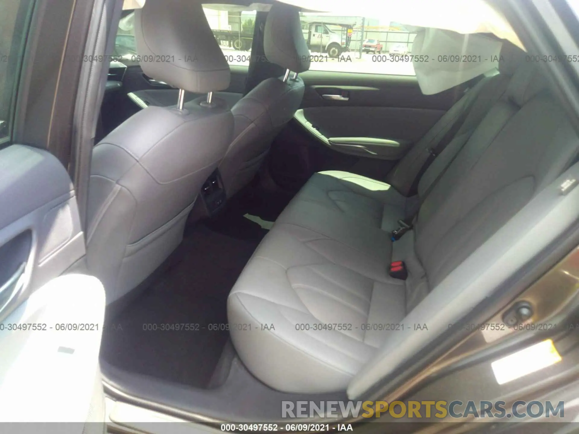 8 fotografías del automóvil dañado 4T1BZ1FB7KU037373 TOYOTA AVALON 2019