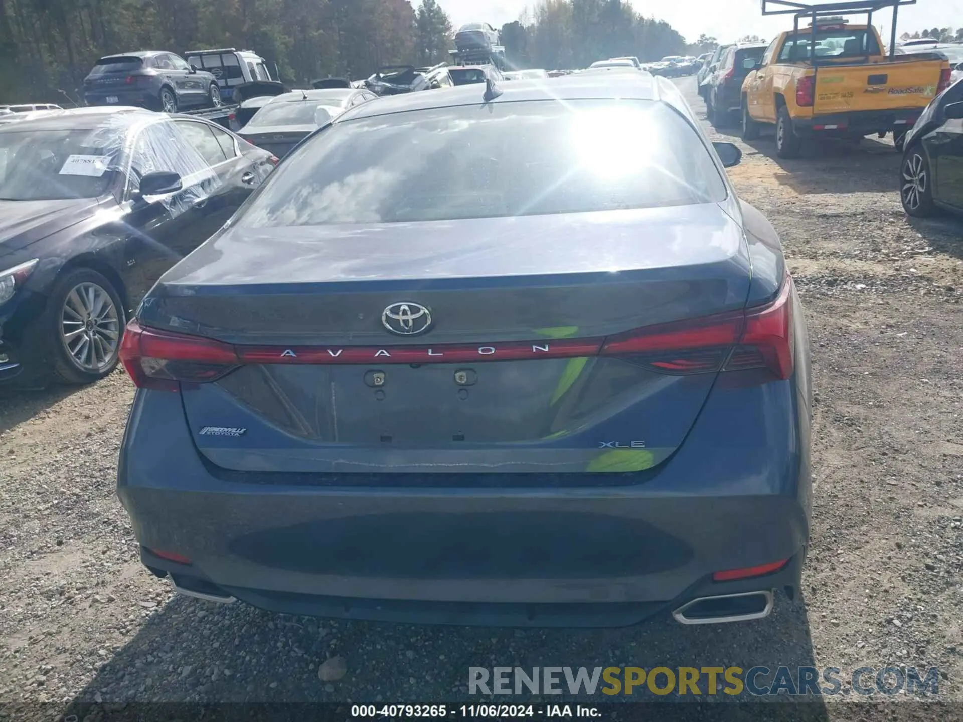 16 fotografías del automóvil dañado 4T1BZ1FB8KU003569 TOYOTA AVALON 2019
