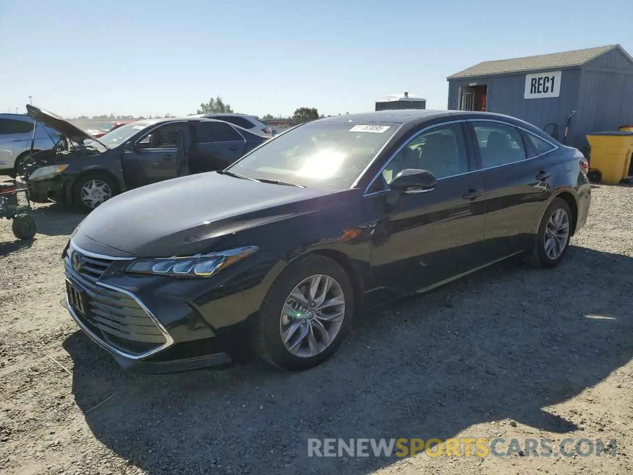 1 fotografías del automóvil dañado 4T1BZ1FB8KU014555 TOYOTA AVALON 2019