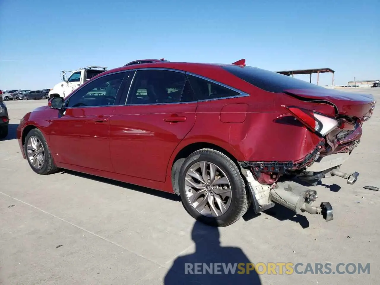 2 fotografías del automóvil dañado 4T1BZ1FB8KU014992 TOYOTA AVALON 2019