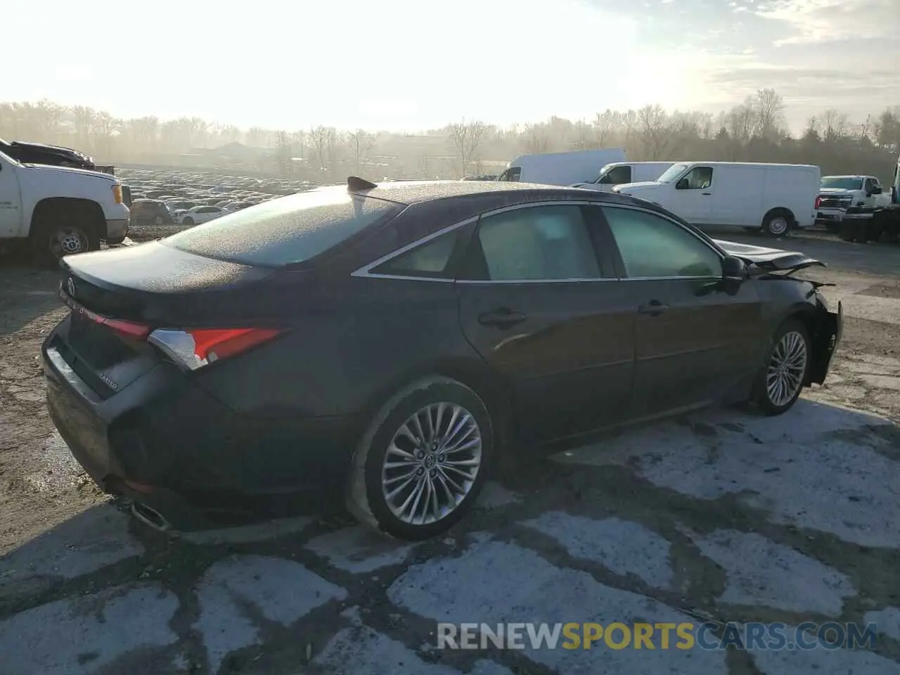 3 fotografías del automóvil dañado 4T1BZ1FB8KU023868 TOYOTA AVALON 2019