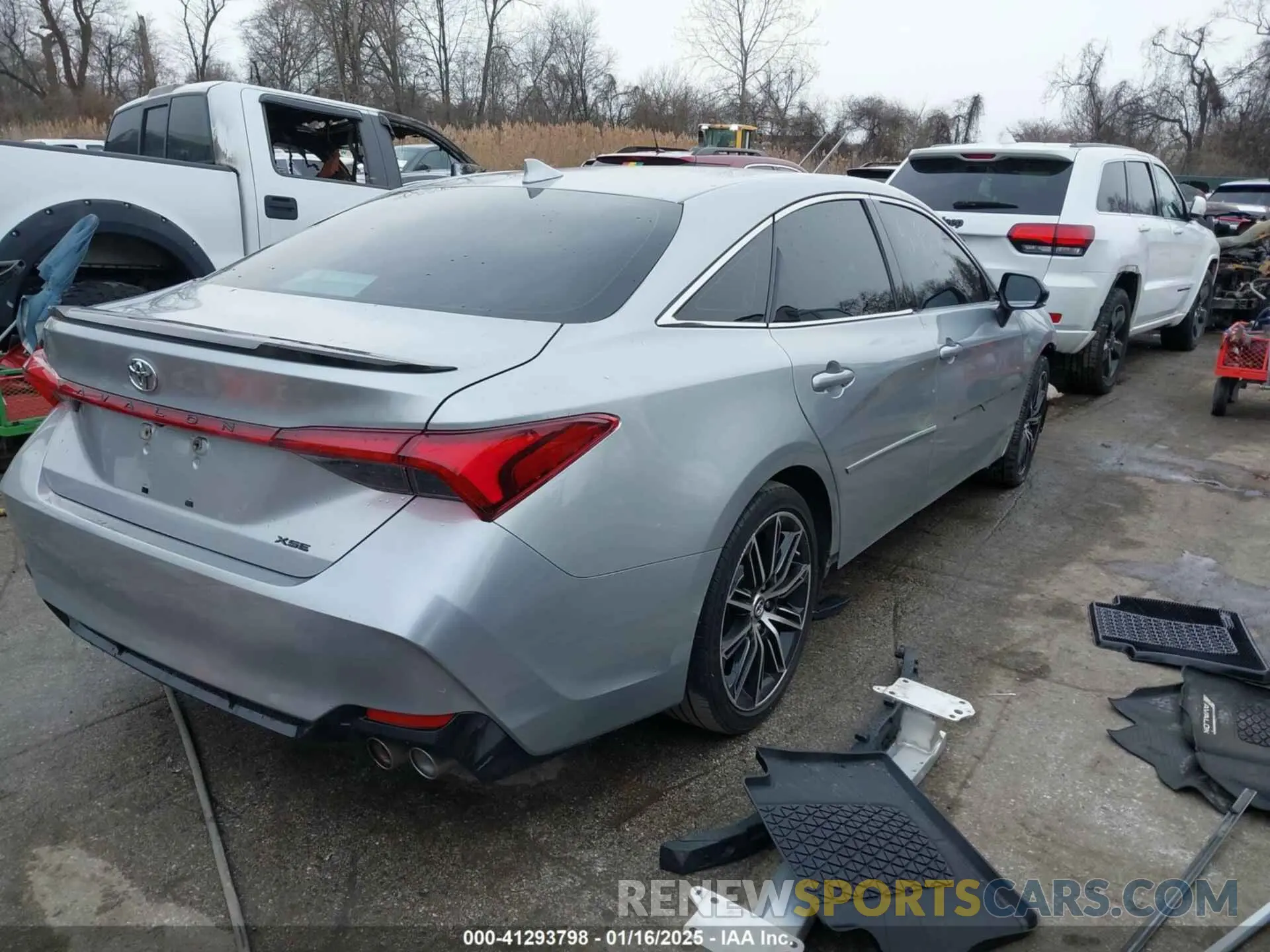 4 fotografías del automóvil dañado 4T1BZ1FB9KU005475 TOYOTA AVALON 2019
