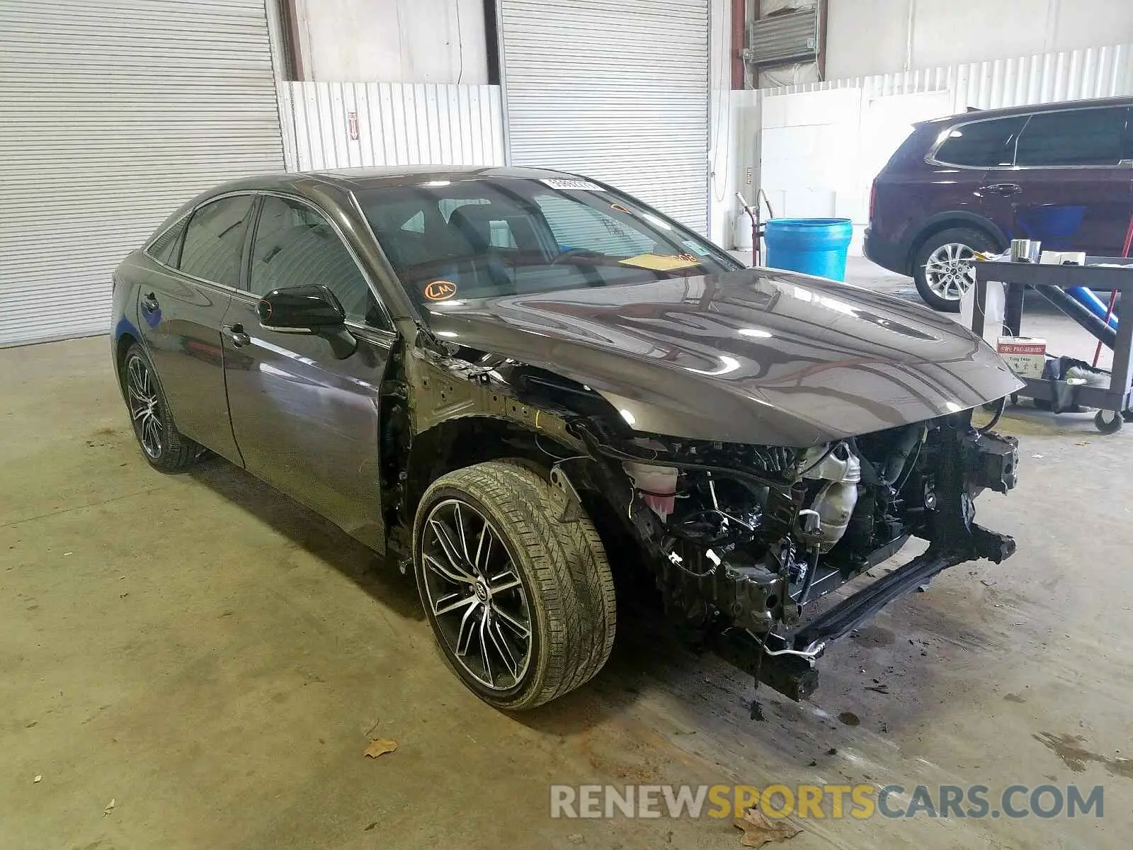 1 fotografías del automóvil dañado 4T1BZ1FB9KU011308 TOYOTA AVALON 2019