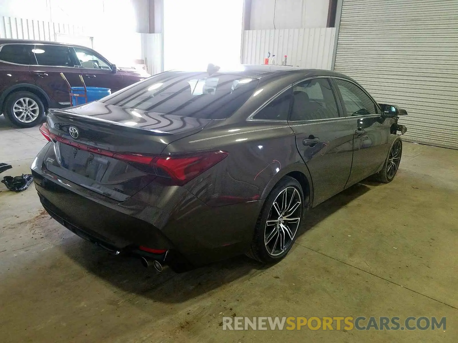 4 fotografías del automóvil dañado 4T1BZ1FB9KU011308 TOYOTA AVALON 2019